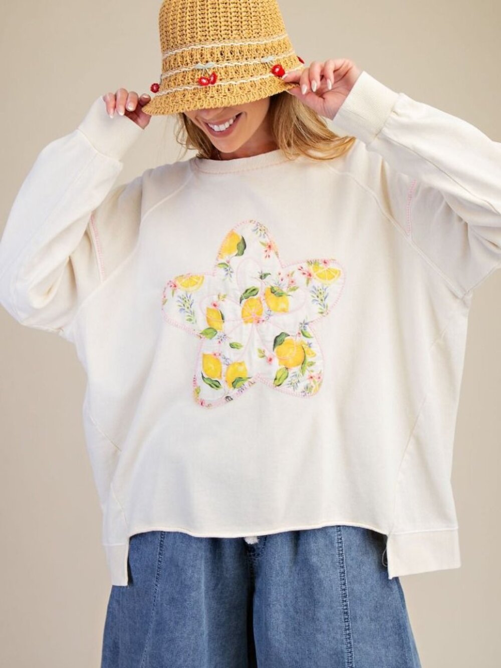 Easel Lemon Star Ivory Mineral Wash Cotton Pullover